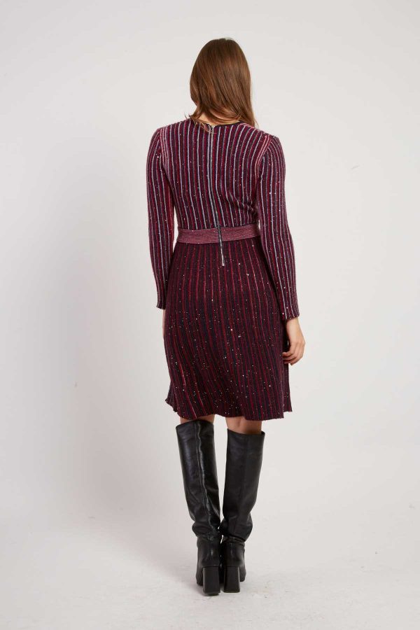 Robe courte col V manches longues en maille JENNY - Image 6