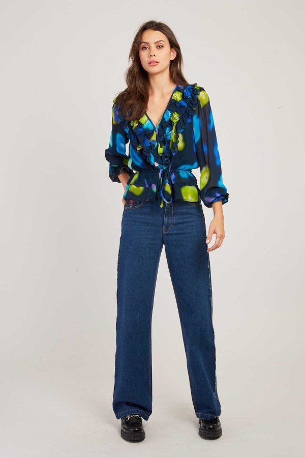 Blouse imprimée col V manches longues FELINE - Image 4