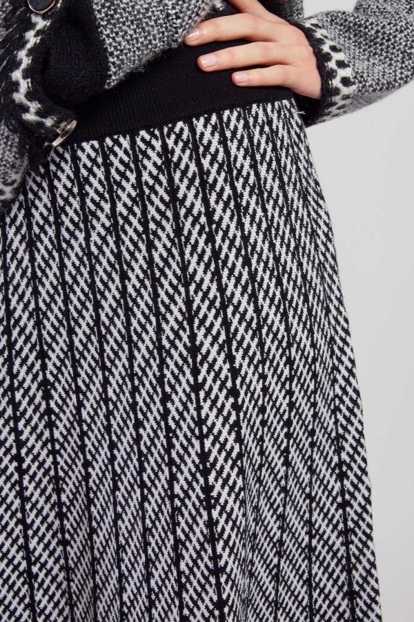 Jupe mi-long plissée en maille rayée GALANTE - Image 7