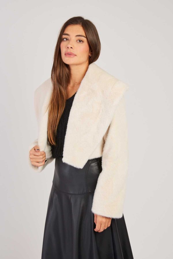 Veste courte en fausse fourrure LALIE