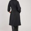 Manteau long uni avec une ceinture LOYALE - Image 3