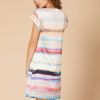 Robe droite aux genoux, en satin imprimé - Calendaire - Image 4