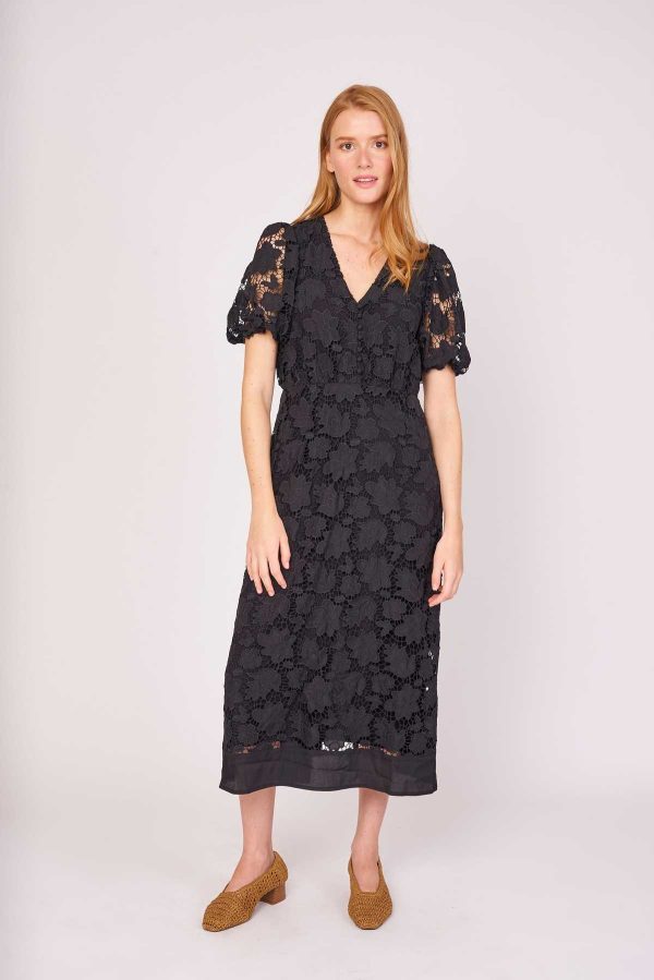 Robe mi-longue en dentelle motifs fleurs PLACIDE - Image 5