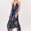 Robe longue imprimée à bretelles croisées au dos TELMA - Image 6